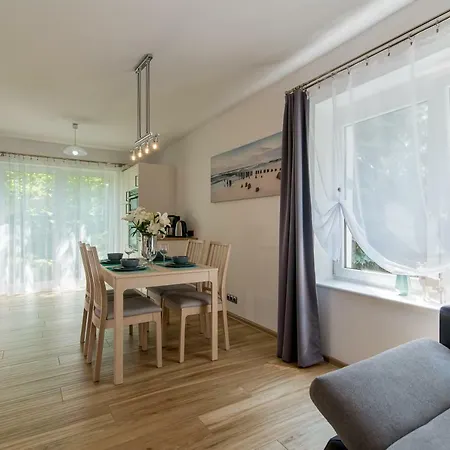 Appartamento Praia Apartments - 200M Do Plazy Orlowo - Apartament Laguna Gdynia