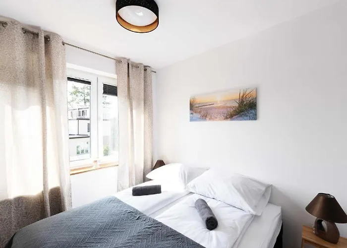 - 200m Do Plazy Orlowo - Parking - Laguna *