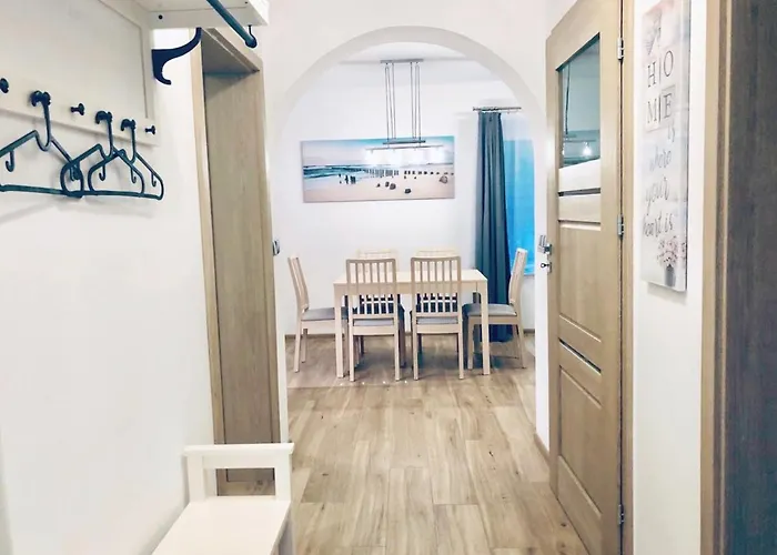 - 200m Do Plazy Orlowo - Parking - Laguna * غدينيا